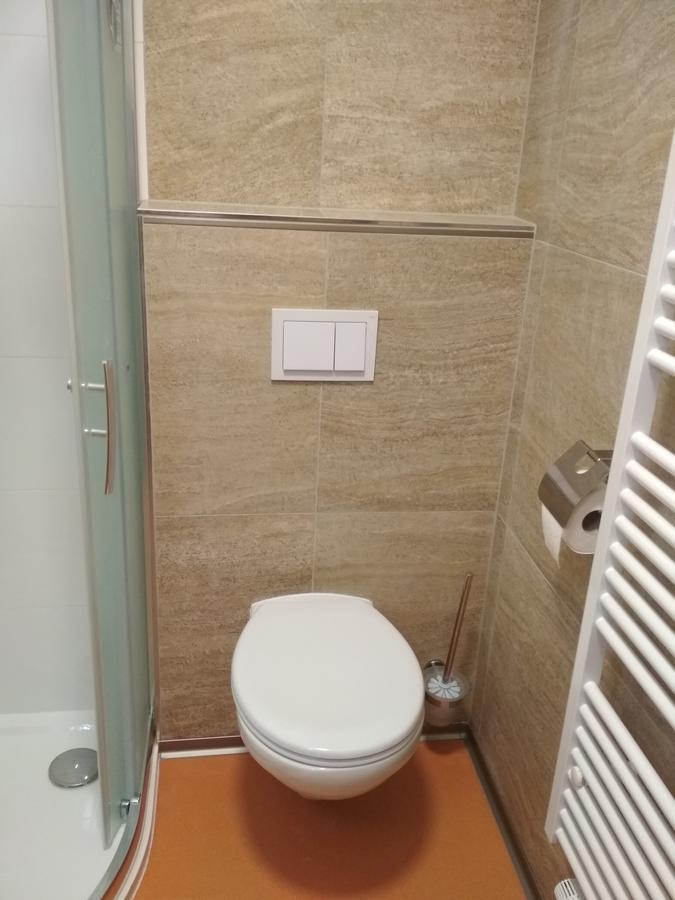 Penzion Pod Kastany Kvasice Buitenkant foto